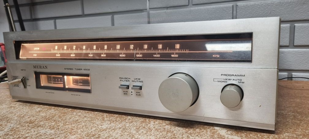 Tuner radiowy VISONIK MERAN 6502 HI-FI Stereo