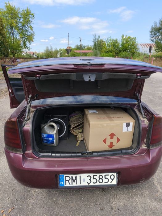 Opel Vectra c 2.0 d 2004 r  після дтп на запчастини або на відновлення