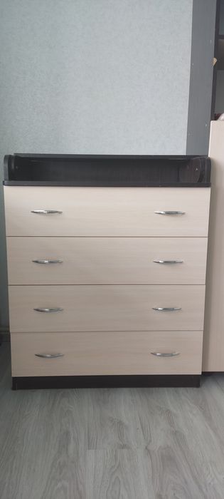 Пеленальний комод