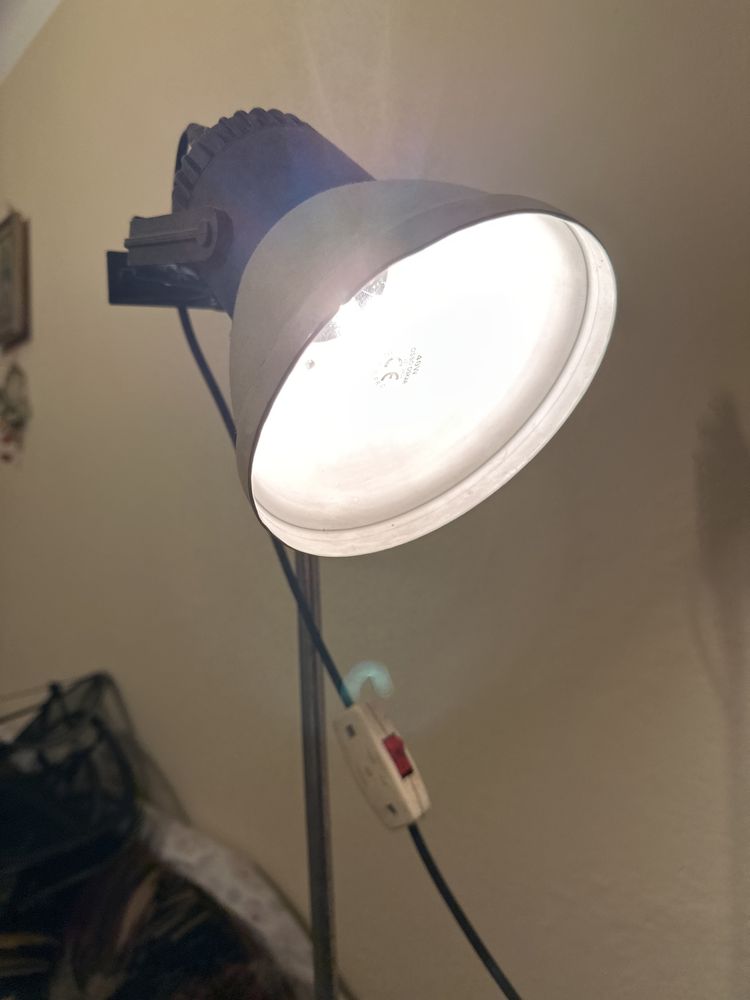 Rezerwacja Lampa stojąca lata 80. Vintage