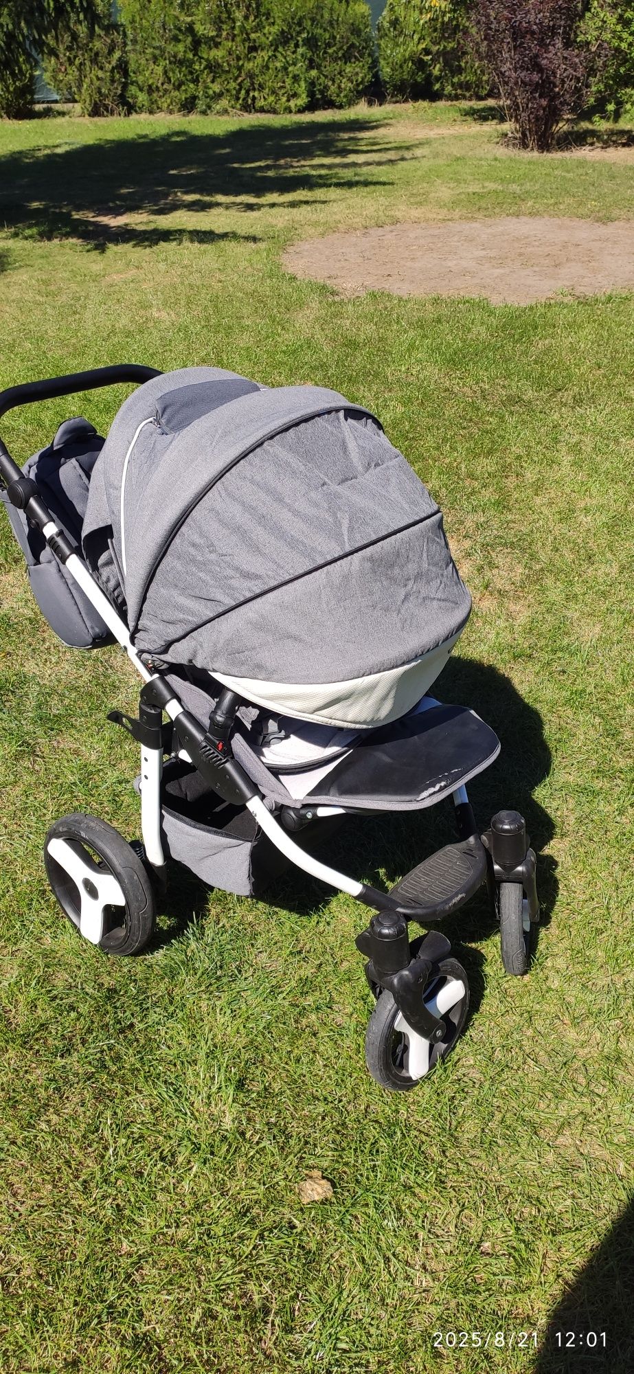 Nowy wózek spacerowy Elf camarello