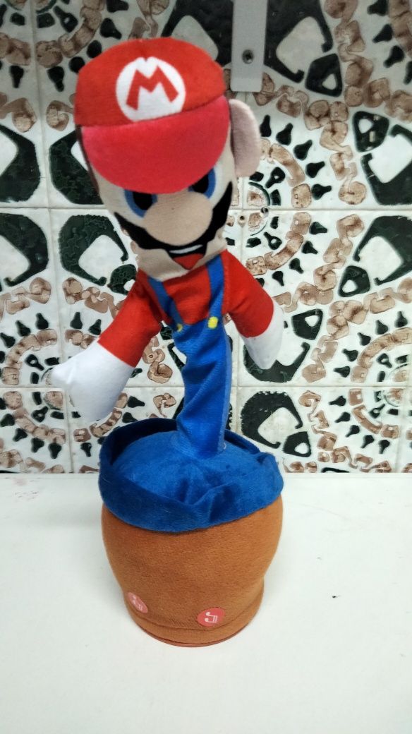 Boneco electrónico de Super Mario