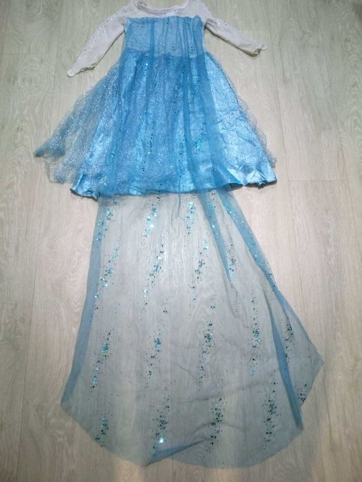 Платье костюм принцессы эльзы снежинки снегурочки снежной королевы