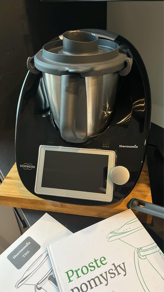 Thermomix TM6 w kolorze czarnym blysk