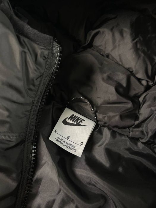 Куртка Nike зимова чоловіча чорна-хакі