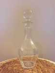 Garrafa de vidro antiga
