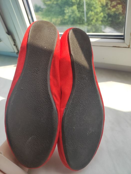 Czerwone neonowe baleriny H&M rozmiar 38 nubuk