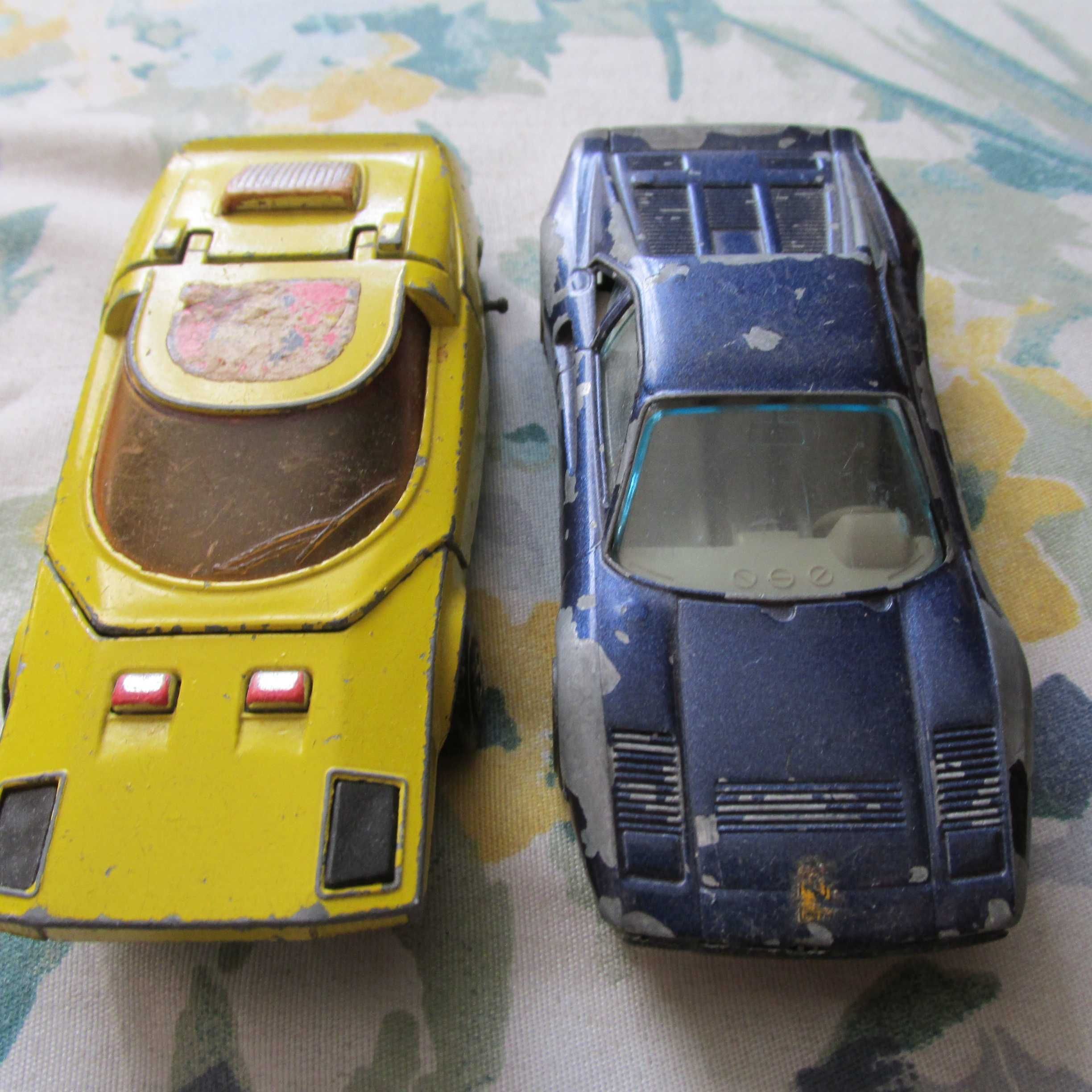 Resoraki Stare -Matchbox Shovel Nose 1971- i -Burago Ferrari Gto 1/43