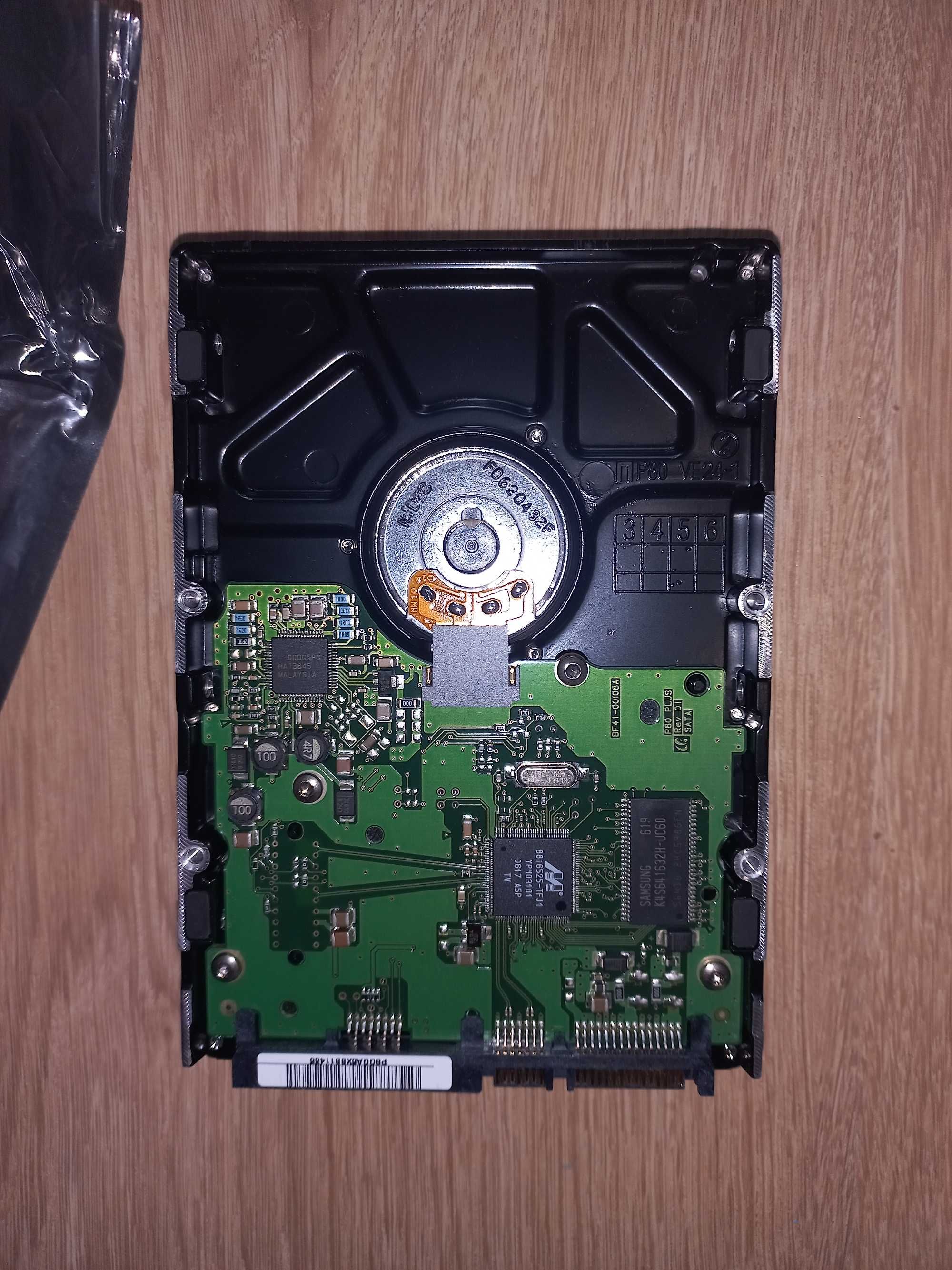 Жорсткий диск Samsung 3.5" 80Gb SATA II 7200rpm 8MB (HD080HJ)