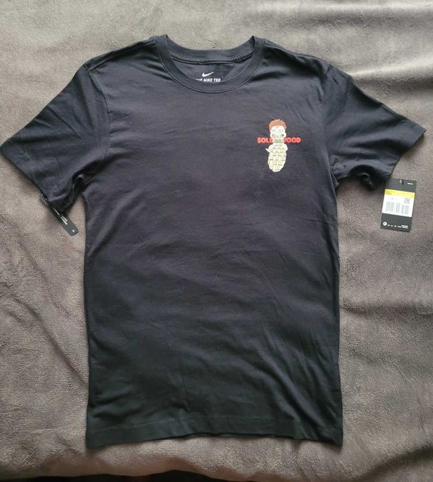 Nowy T-shirt marki Nike, czarny, rozmiar S