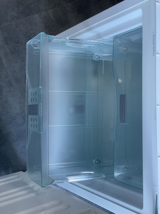 Вбудована Морозильна камера Liebherr IGN 1054 | Під стільницю 3 ящика