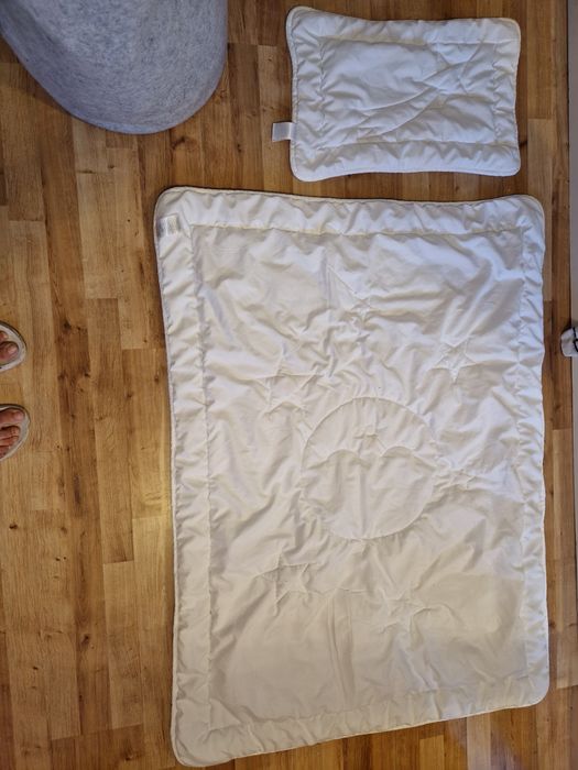 Komplet kołdra i poduszka niemowleca