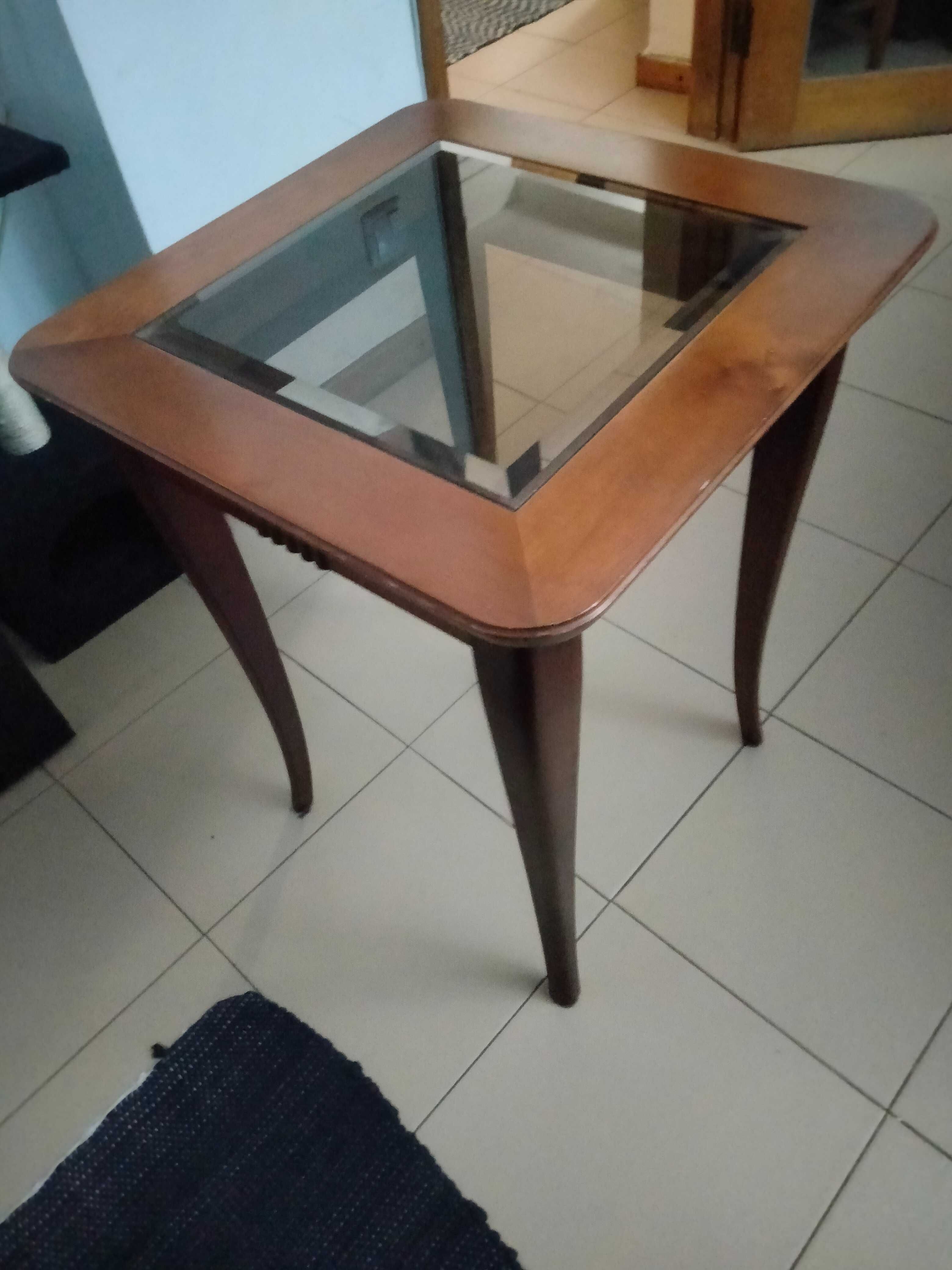 Mesa de apoio para sala