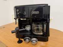 Ekspres do kawy kolbowy i przelewowy Delonghi BCO411.B kombinowany