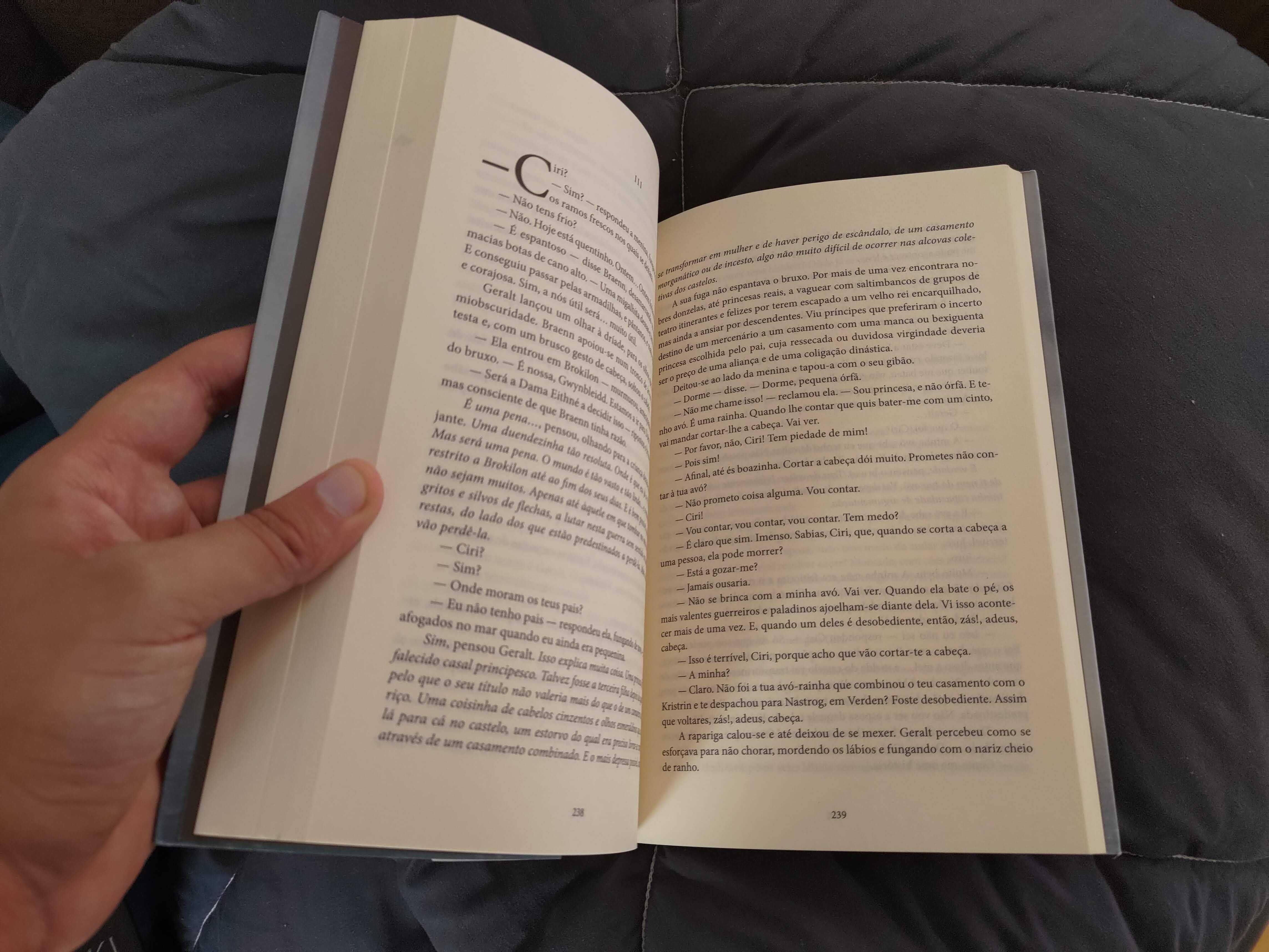 A Espada do Destino The Witcher - Volume II de Andrzej Sapkowski