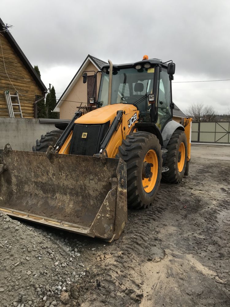 Аренда Экскаватор погрузчик JCB 4CX , JCB 3 CX .