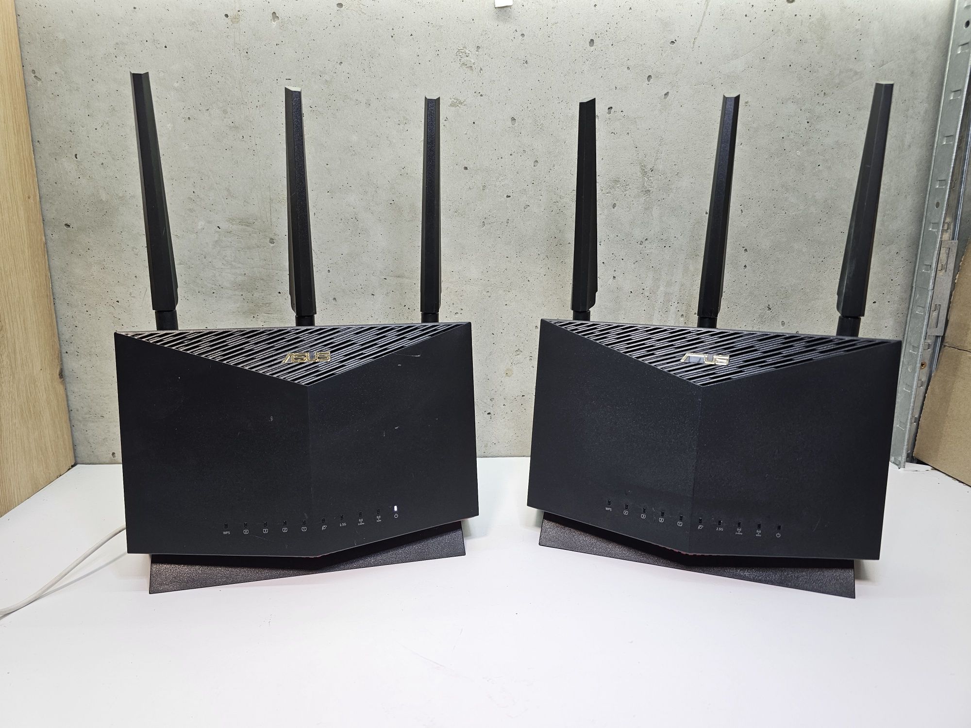 Акція! Безпровідний маршрутизатор ASUS RT-AX86U Pro (WiFi 6, AIMesh)