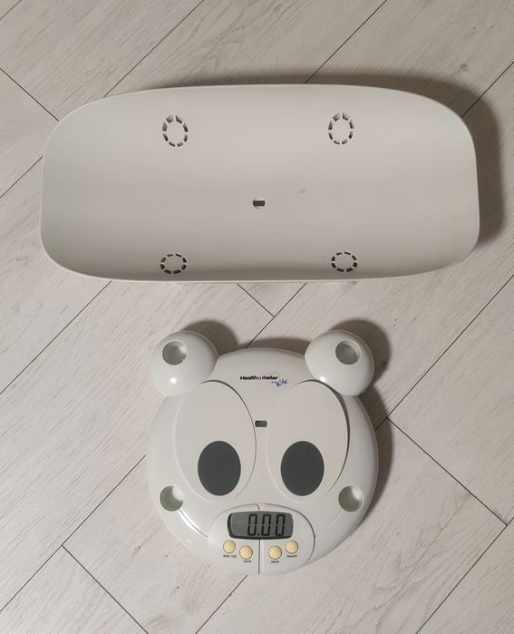 Продам весы для младенцов