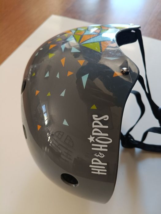 Kask na hulajnogę i rolki czy rower orzeszek rozmiar S/M