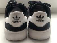 Кеди adidas в супер стані!
