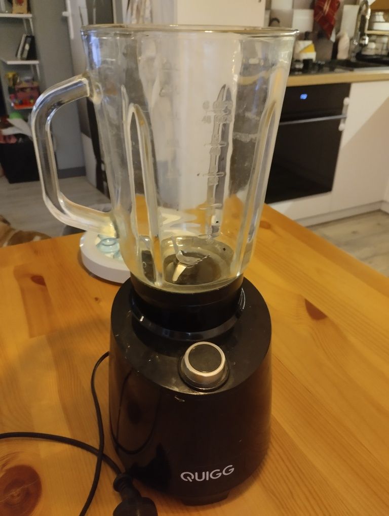 Quigg blender kielichowy bardzo pojemny