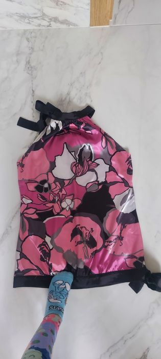 Nowa bluzka wiązana na szyi rozmiar S