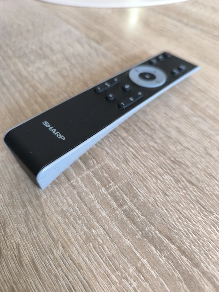 Soundbar SHARP HT-SBW460.