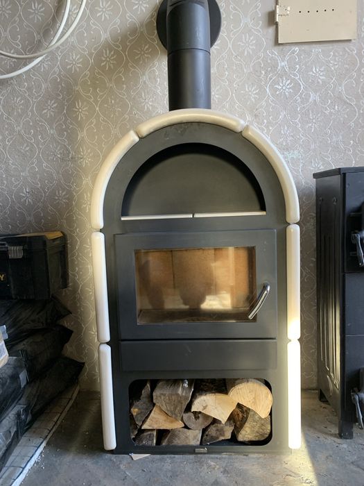 Piecyk kaflowy wolnostojacy