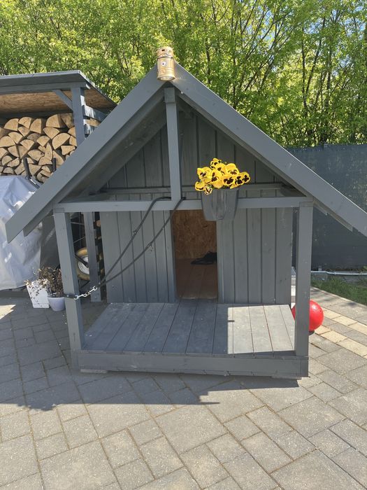 Buda dla dużego psa