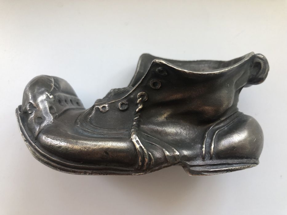 Продам старовинну попільничку старинную пепельницу башмак