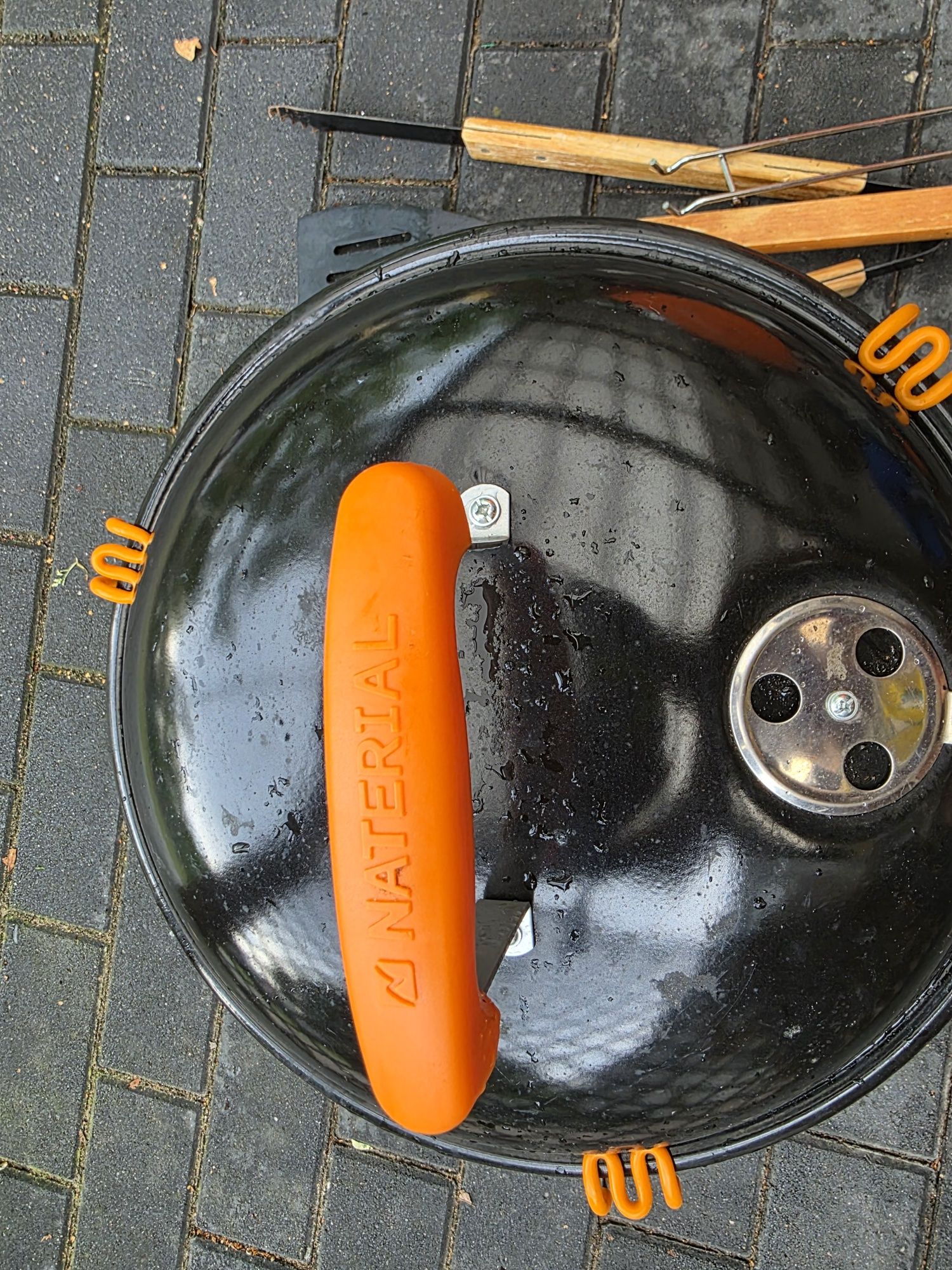 Grill węglowy śr.34.5cm  Naterial