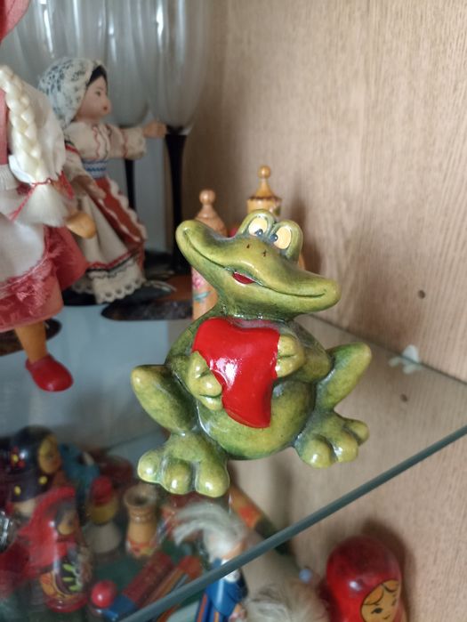 Figurka ceramiczna żaba