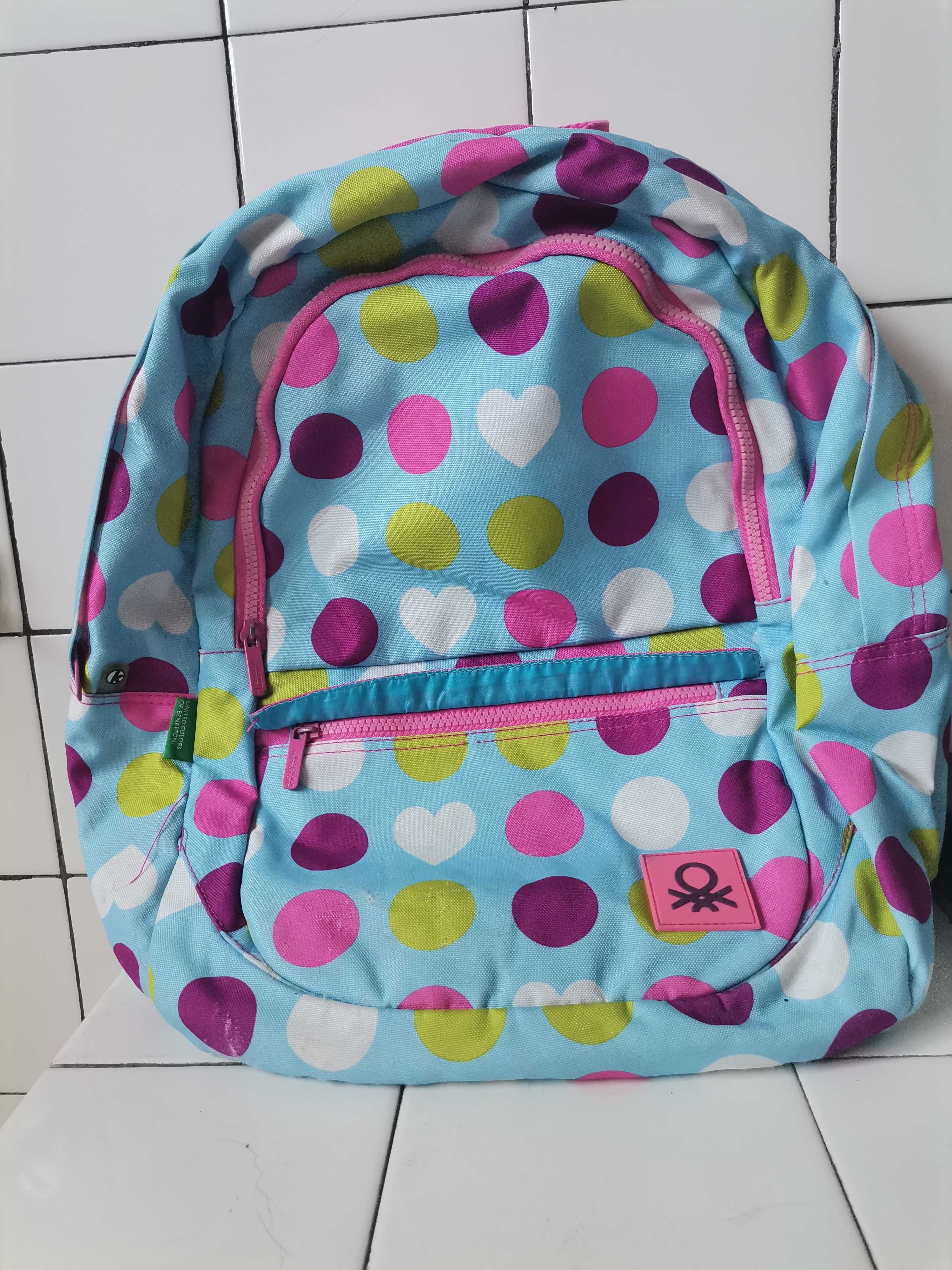 Mochila e estojo:United Colors of Benetton azul e rosa padrão colorido