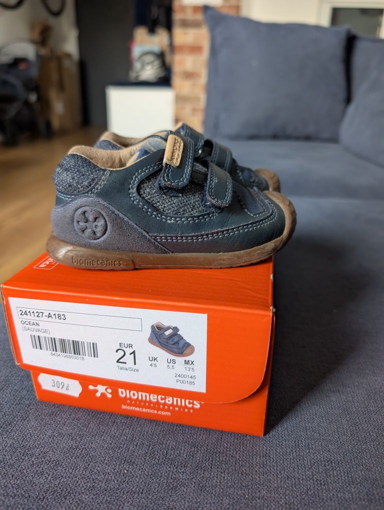 Pierwsze buty Biomecanics 21