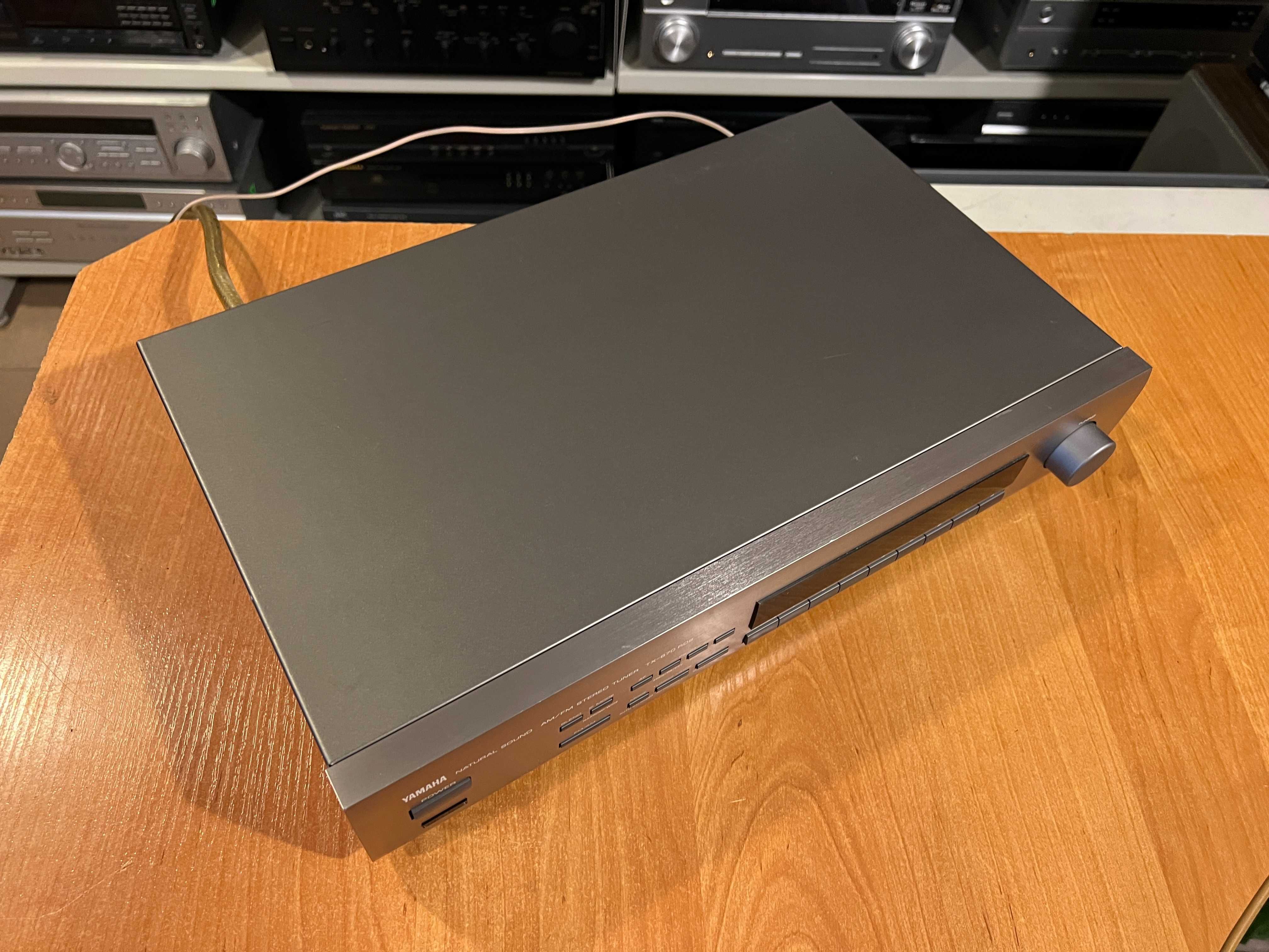 Yamaha TX-670 RDS Tuner radiowy, Audio Room