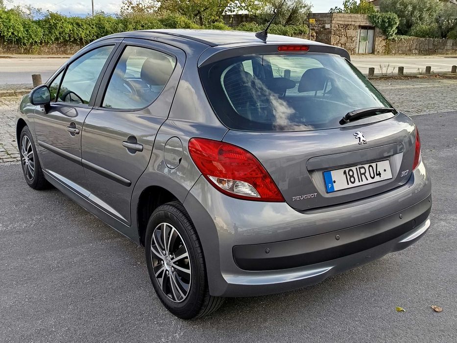 Peugeot 207 1.4 16V