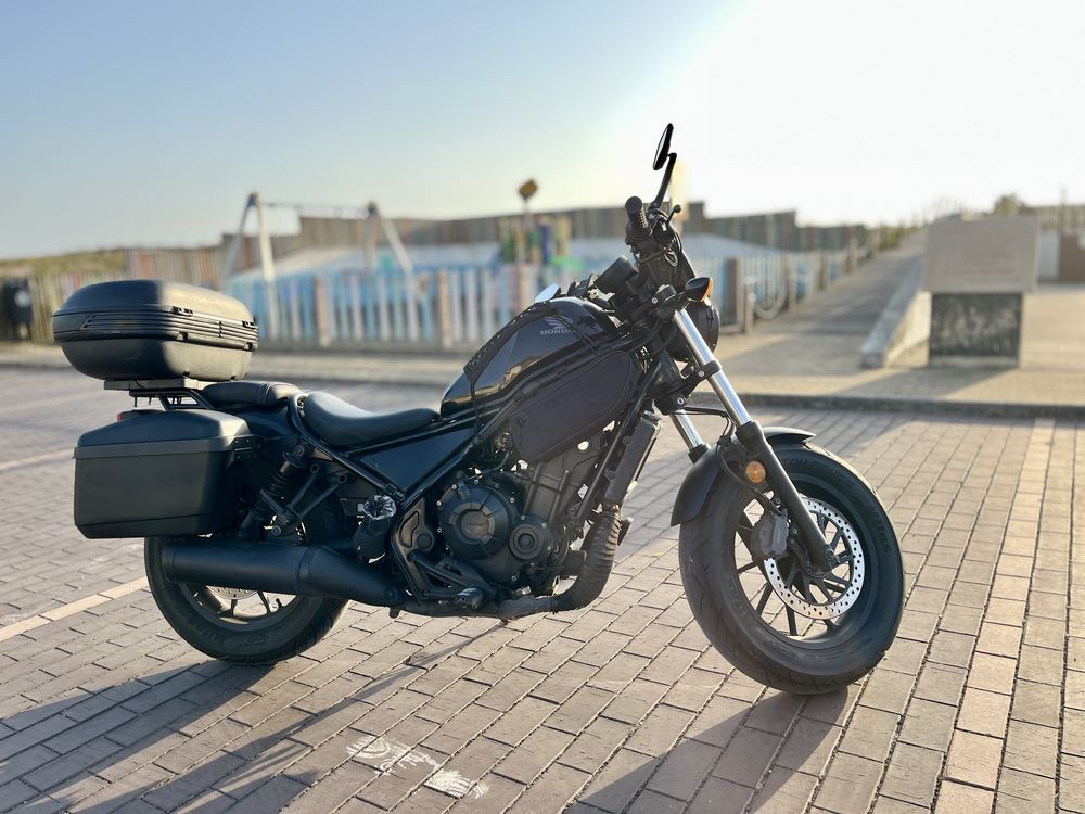 Honda Rebel 500 CMX com malas incluidas