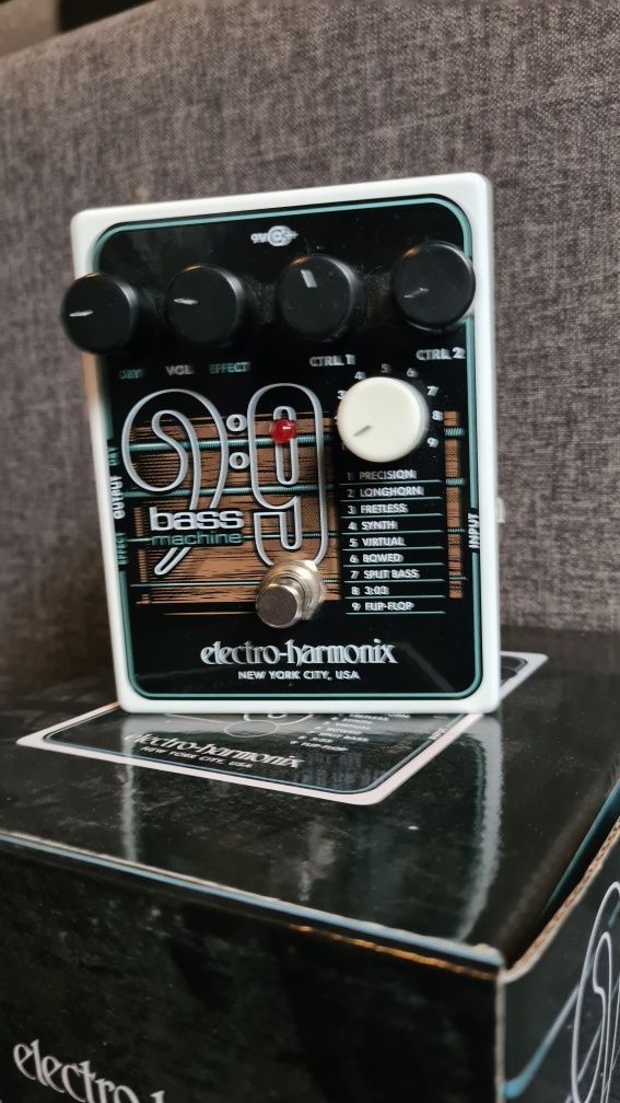 Electro Harmonix B9 Bass9