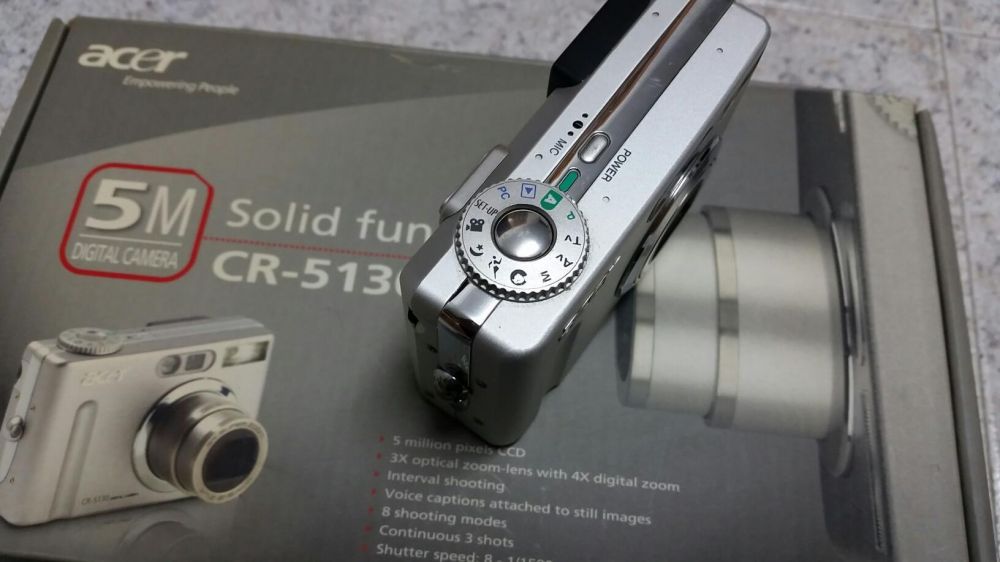 Máquina Fotográfica Acer CR-5130