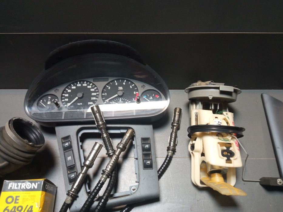 BMW E46 318 alternator rozrusznik cewka pompka lusterka filtry