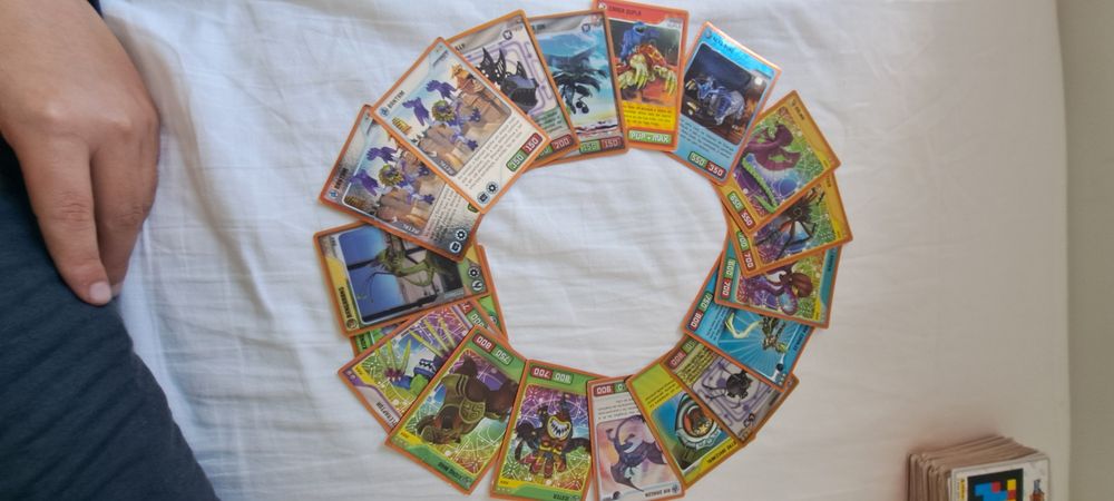 Cartas invizimals muito raras