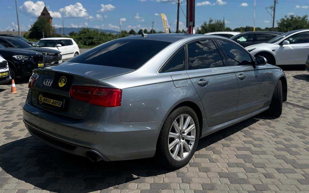 Audi A6 2013 року