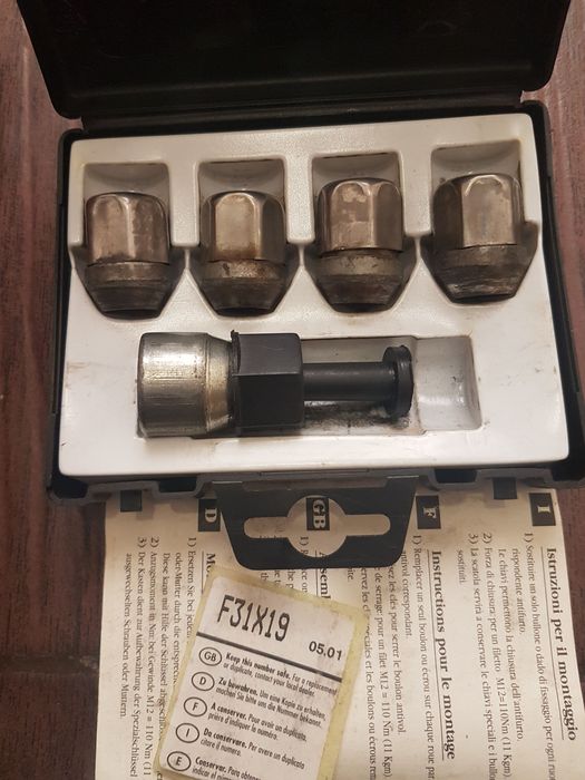 Mazda 1 2 3 5 6 Cx 5 Cx 7 Cx 9 и другие Домкрат ключи крюки аксесуары