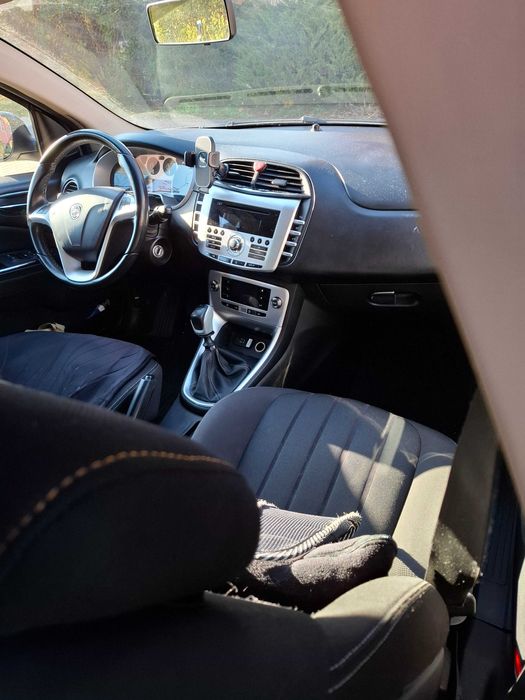 Sprzedam -Lancia delta 3  1.4 l,  140 KM- multi air ,instalacja lpg