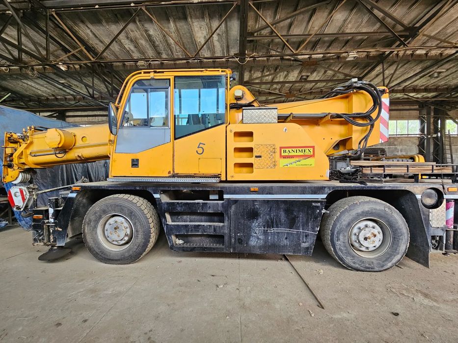 Demag AC25  Żuraw samojezdny DEMAGE AC25