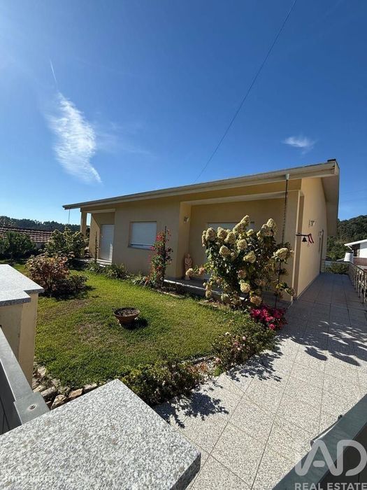 Casa / Villa T3 em Canedo, Vale e Vila Maior de 168,00 m2