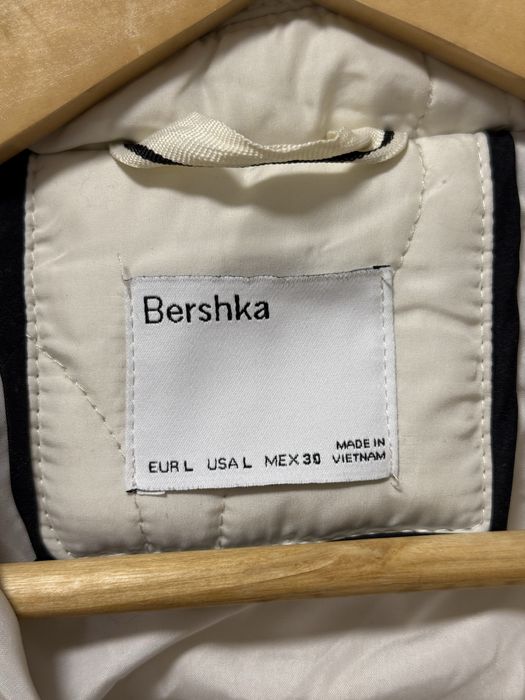 Стьобана куртка сорочка Bershka