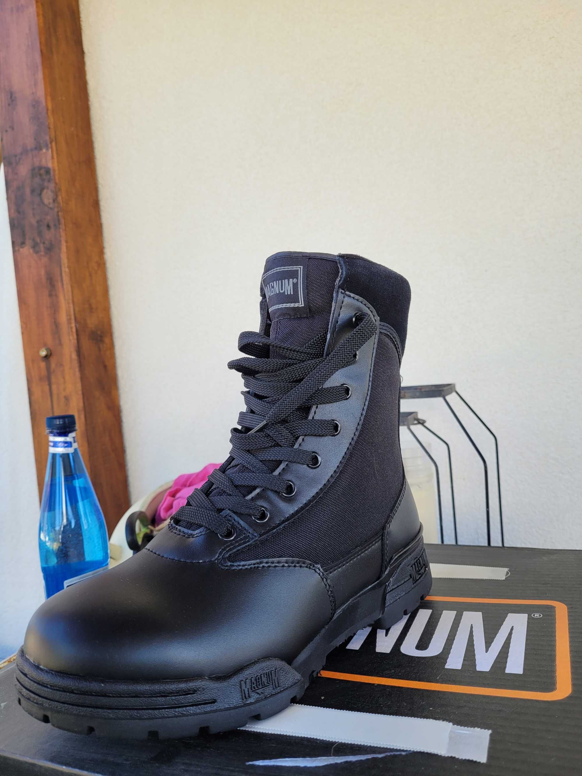 Męskie  buty Magnum 
CLASSIC