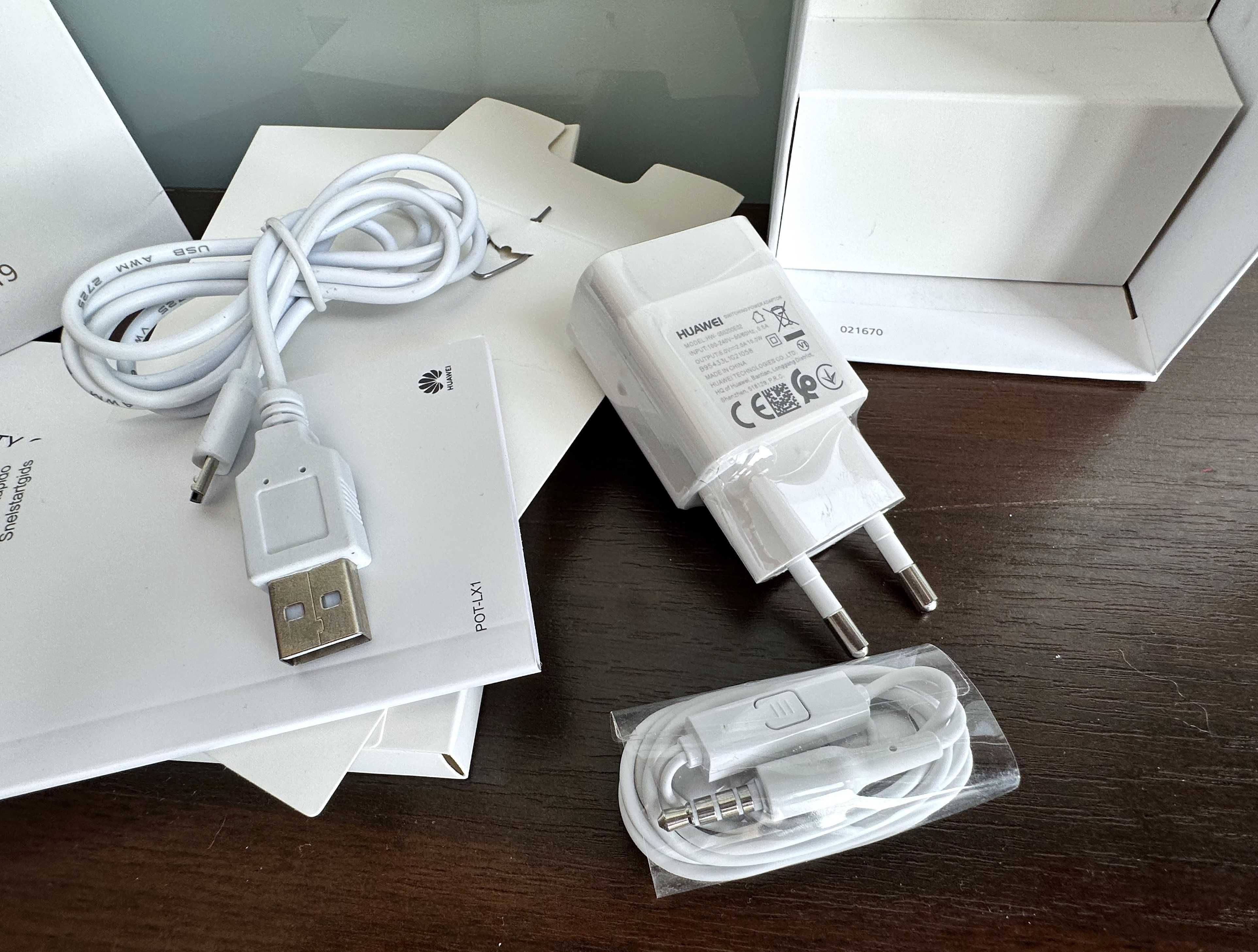 Телефон Huawei, Хуавей P smart sw 0050ds, 3/64 ГБ, 2019 рік