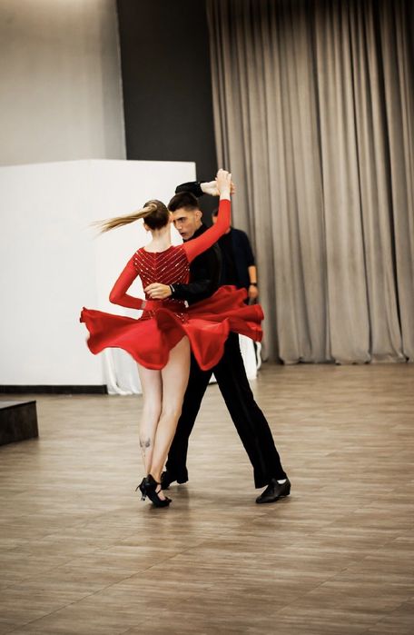 Сукня на латину спортивно бальні танці